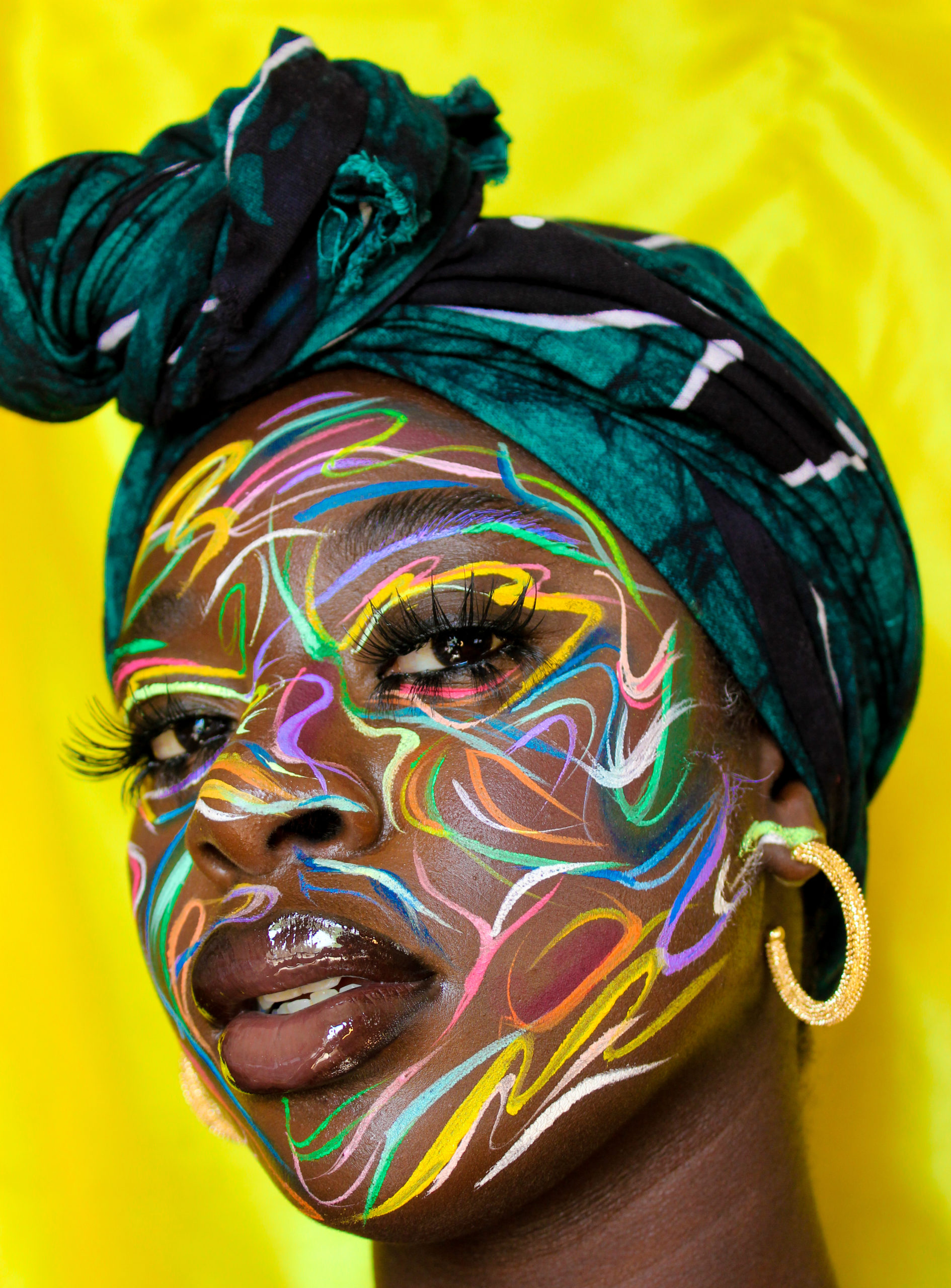GUAP Meets: Wendy Asumadu on her Creative Process & Colourful Beauty Skills [@wsa195]
