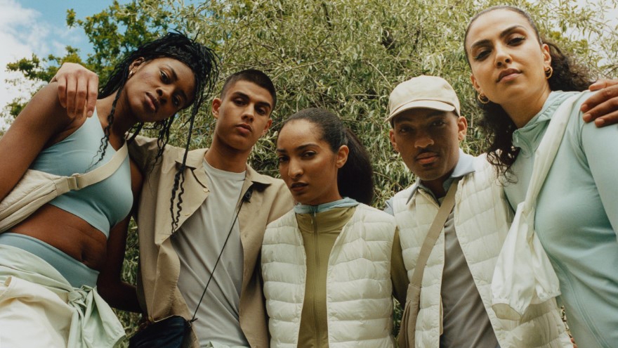 UNIQLO and birdwatching collective Flock Together partner for AIRism SS21