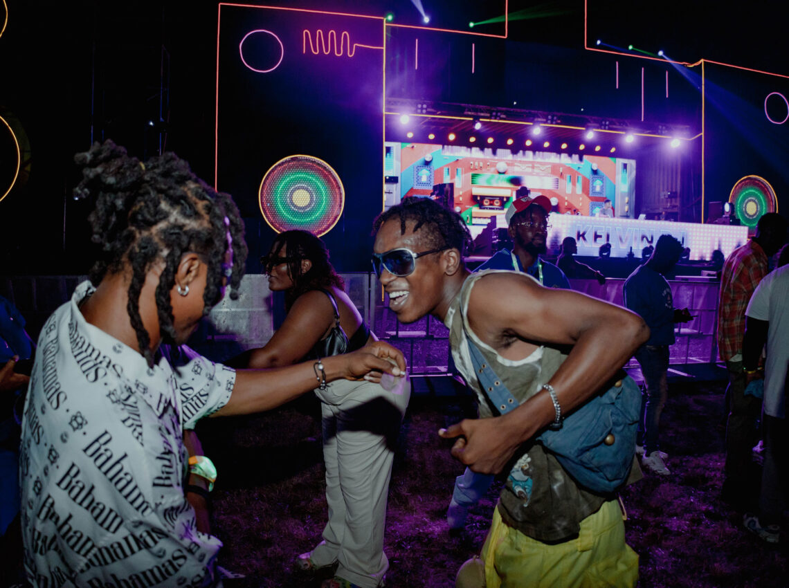 What went down at Mr Eazi’s [@mreazi] Detty Rave Festival [@TheDettyRave]