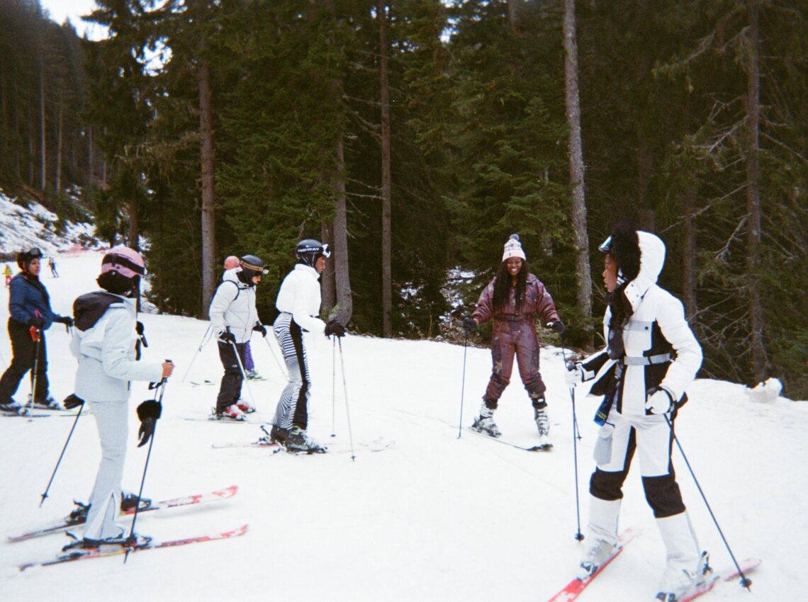 Meet the Black ski group bringing culture and community to the slopes [@offpisteskitrip]